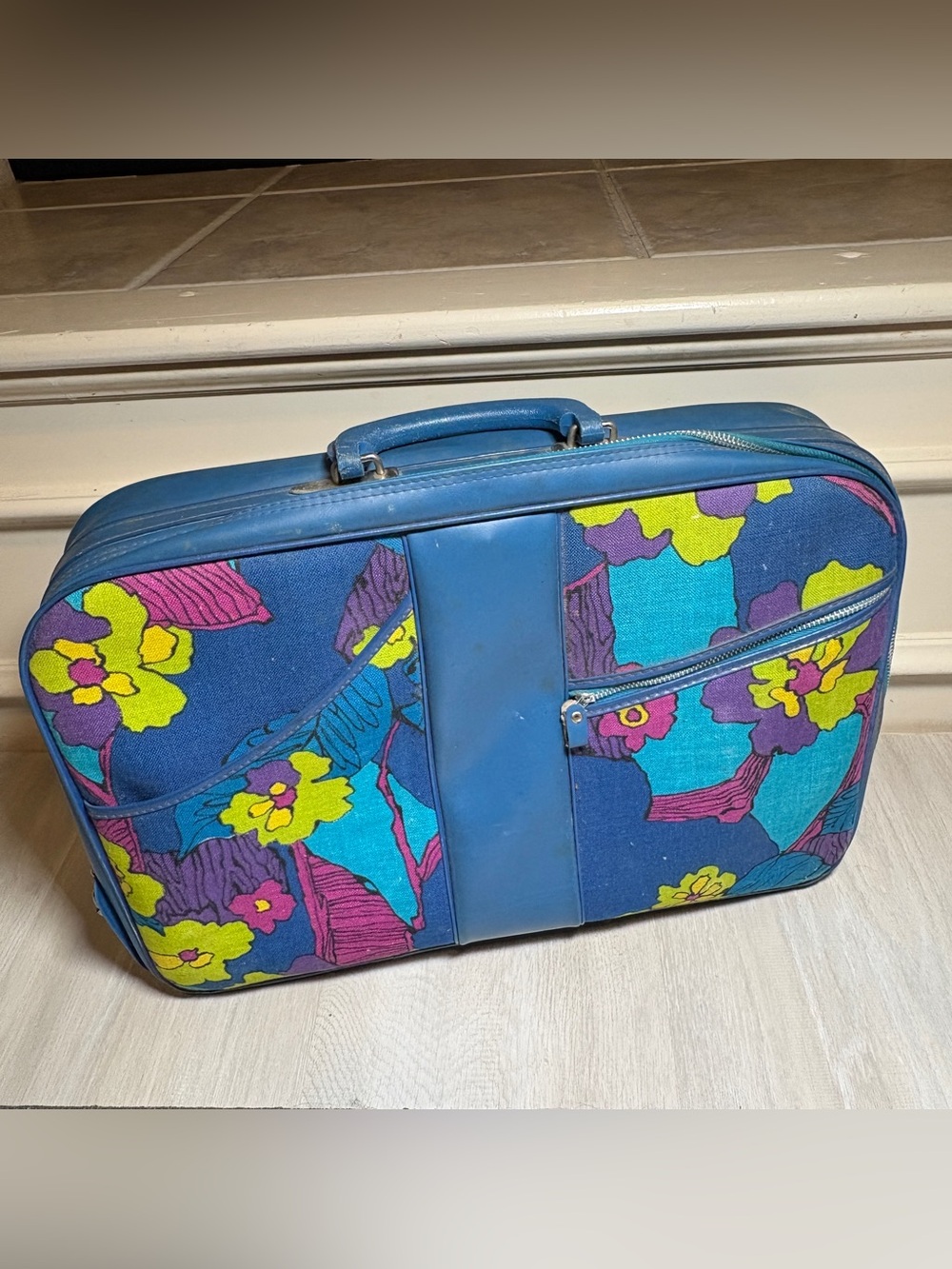 Vintage 70s Flower Power Suitcase Blue Psychedelic Floral Carry On Bag Mod Boho